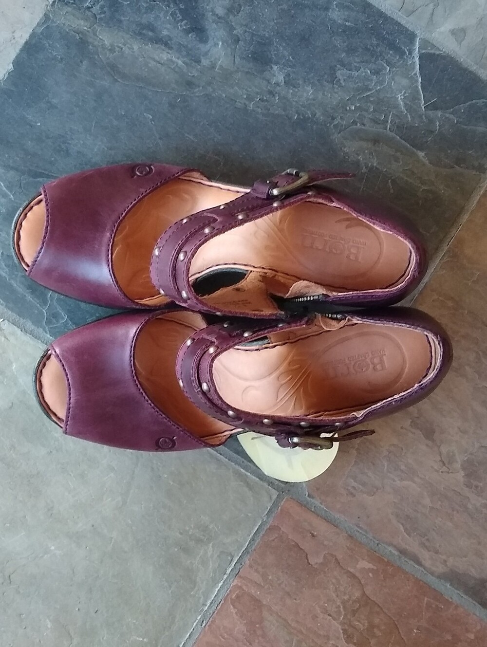 NWT BORN Tierney Platform Clog Sandals 8 Brand New - Picture 5 of 12